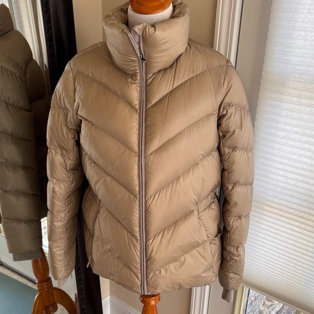 Athleta Lofty Down Jacket